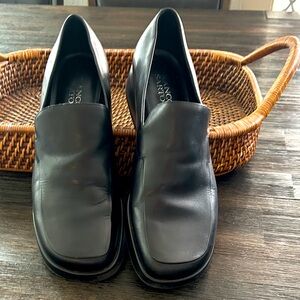 FRANCO SARTO BOCCA SLIP-ON WOMEN’S LOAFER WOMEN’S 9M BLACK LEATHER